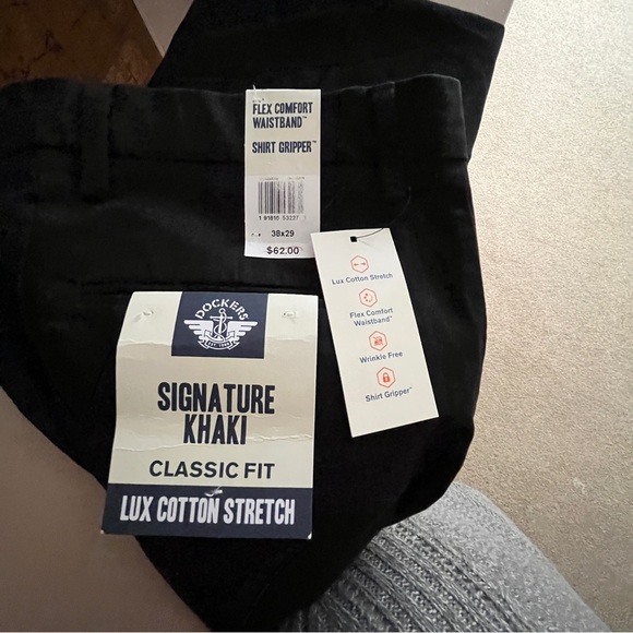Dockers Black Classic Fit Signature Khaki Pants 38x29 - Picture 7 of 10